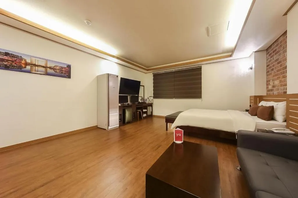 ** Motel H Hotel Ulsan South Korea