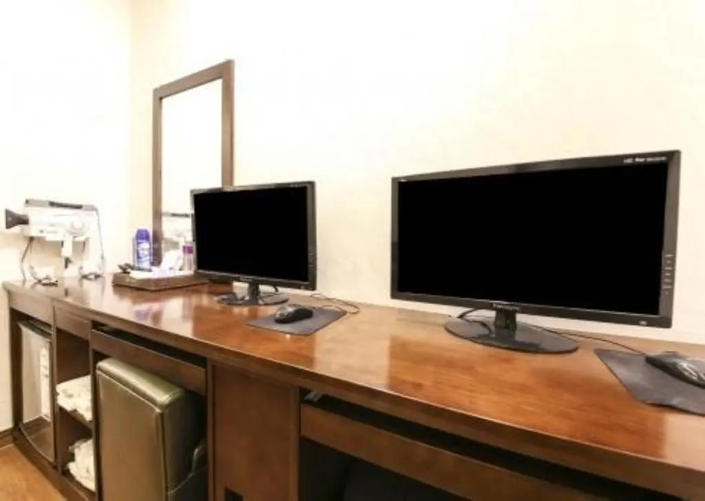H Hotel Ulsan 2*,  South Korea