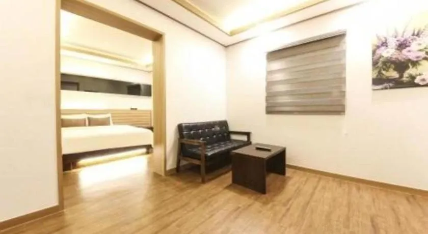 Motel H Hotel Ulsan