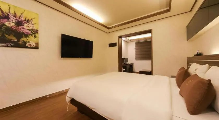** Motel H Hotel Ulsan South Korea